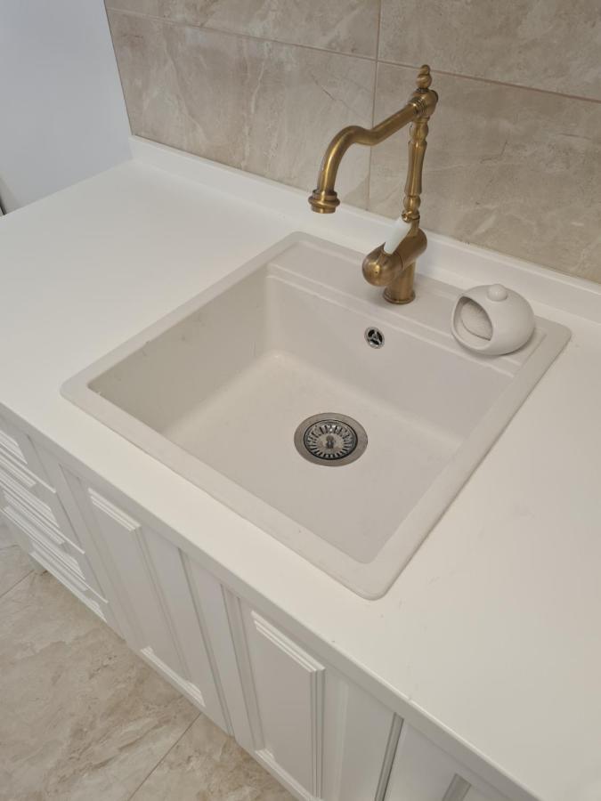 Retro 1 Bedroom Apartment Chayofa Εξωτερικό φωτογραφία